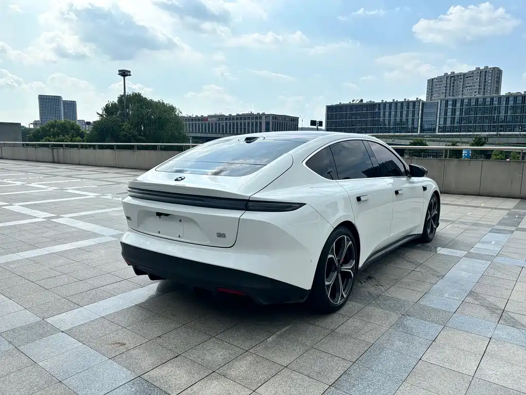 NIO ET5 — миниатюра 6