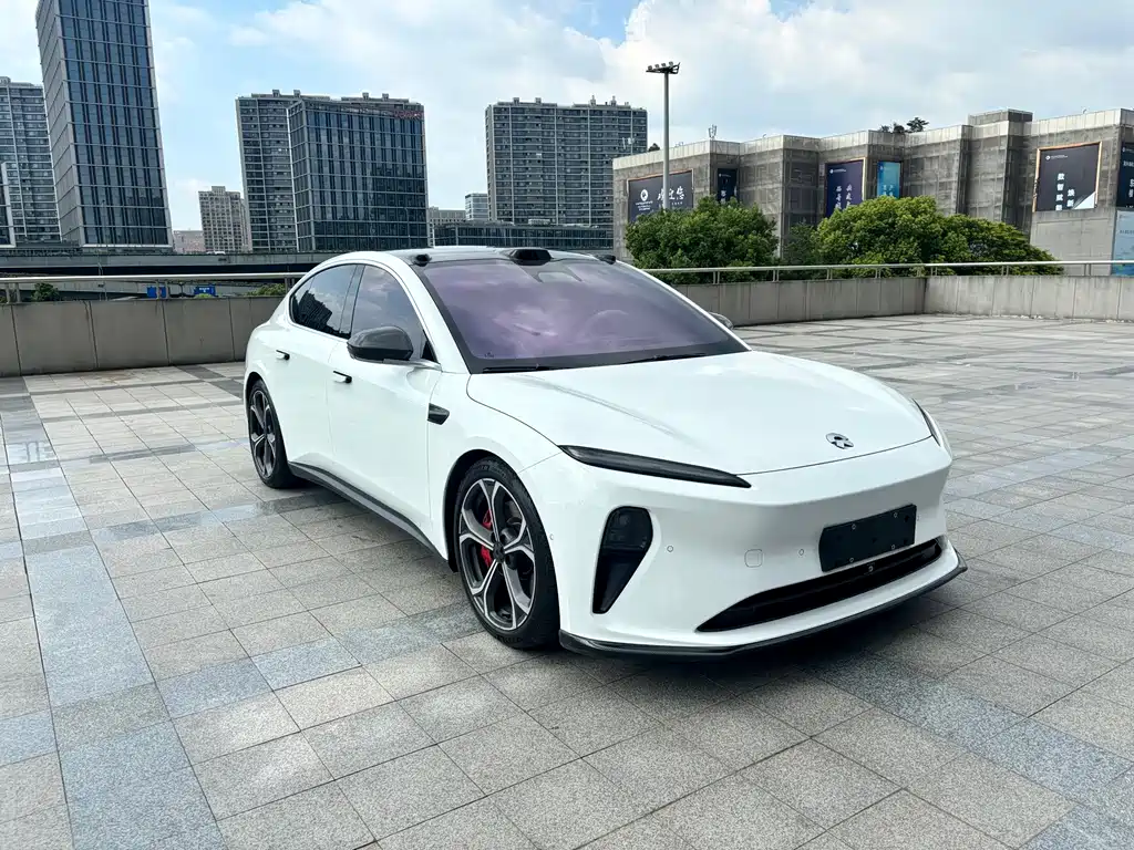 NIO ET5 — миниатюра 2