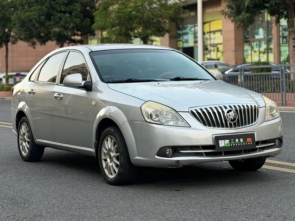 Buick Excelle — миниатюра 3
