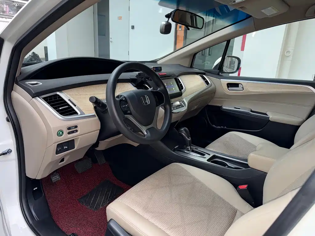Honda Jade — миниатюра 11