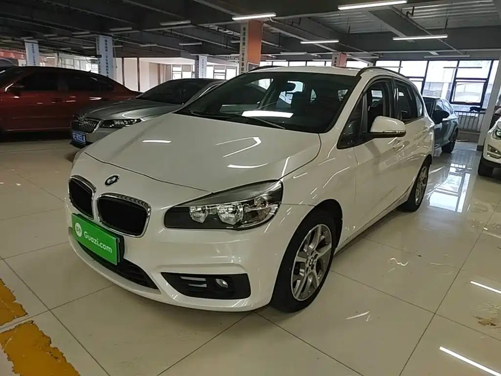 BMW 2 Series Active Tourer (Import) — миниатюра 2