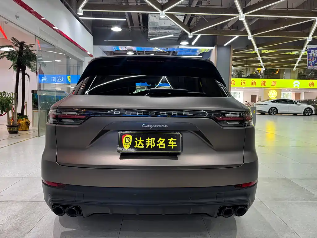Porsche Cayenne — миниатюра 17
