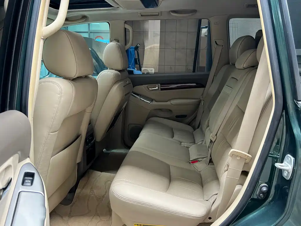 Toyota Land Cruiser Prado 2006 4.0L AT VX NAVI
