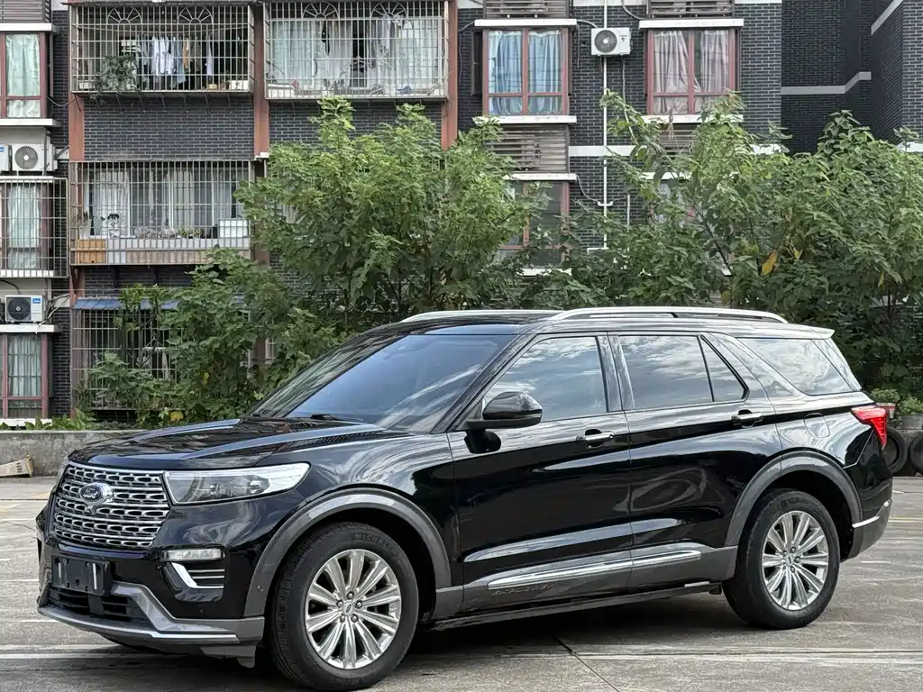 Ford Explorer