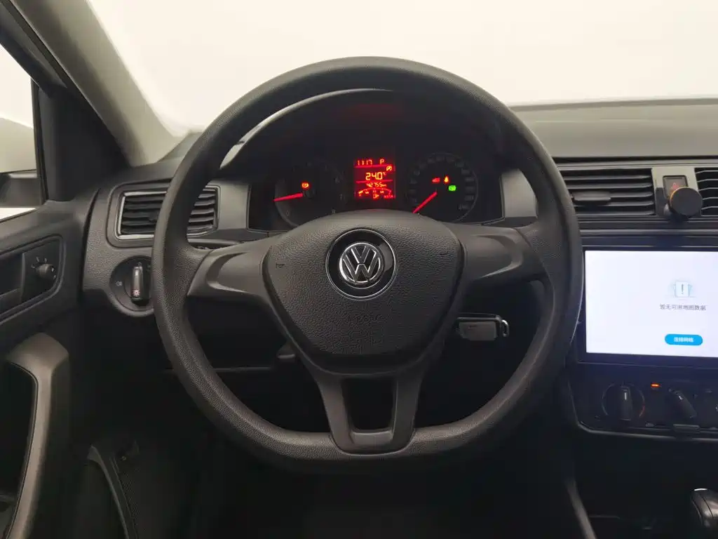 Volkswagen Santana — миниатюра 11