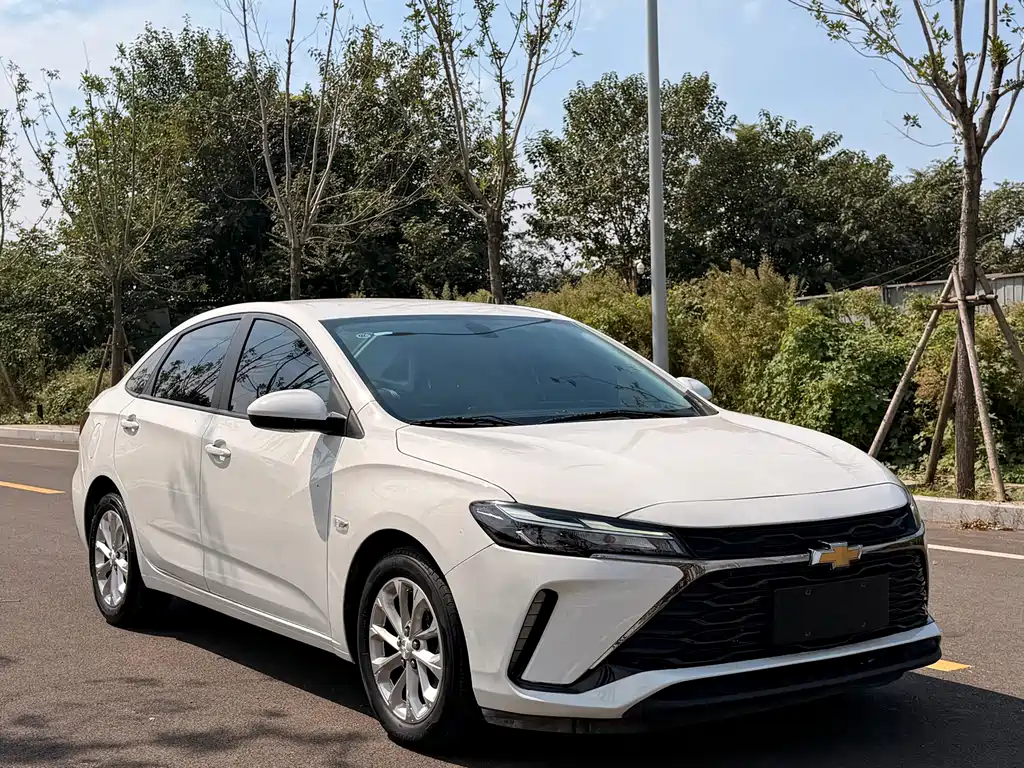 Chevrolet Monza — миниатюра 3