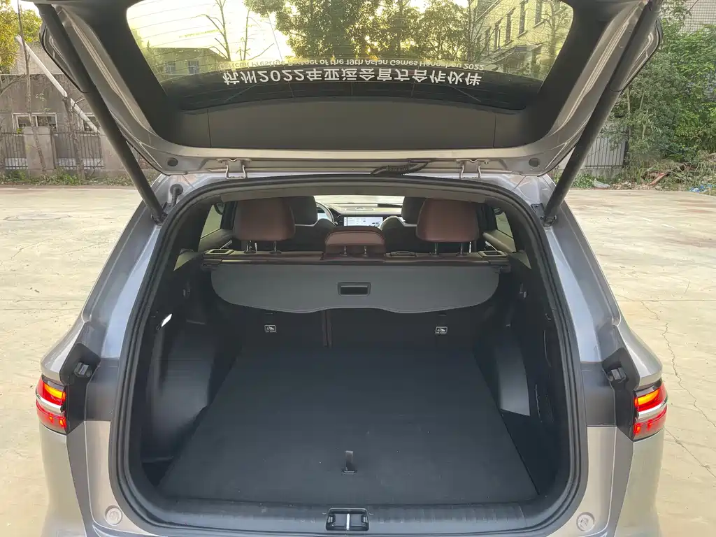 Geely Xingyue L — миниатюра 16
