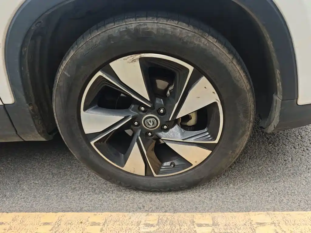 Changan CS75 — миниатюра 8
