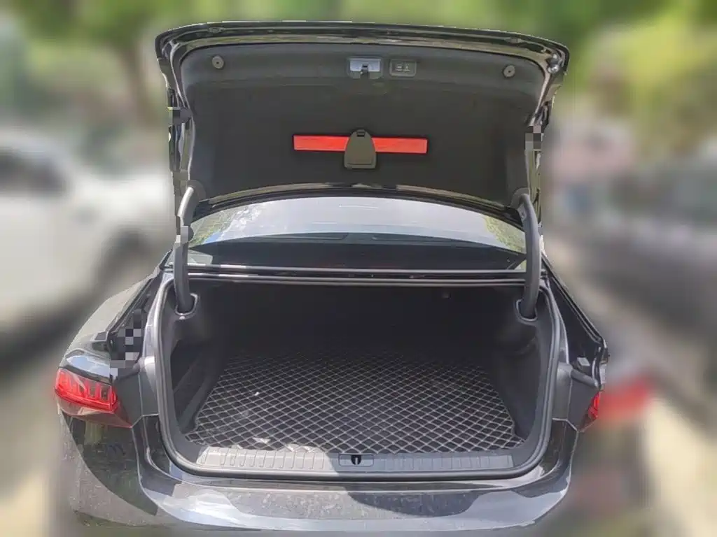 Audi A7L — миниатюра 24