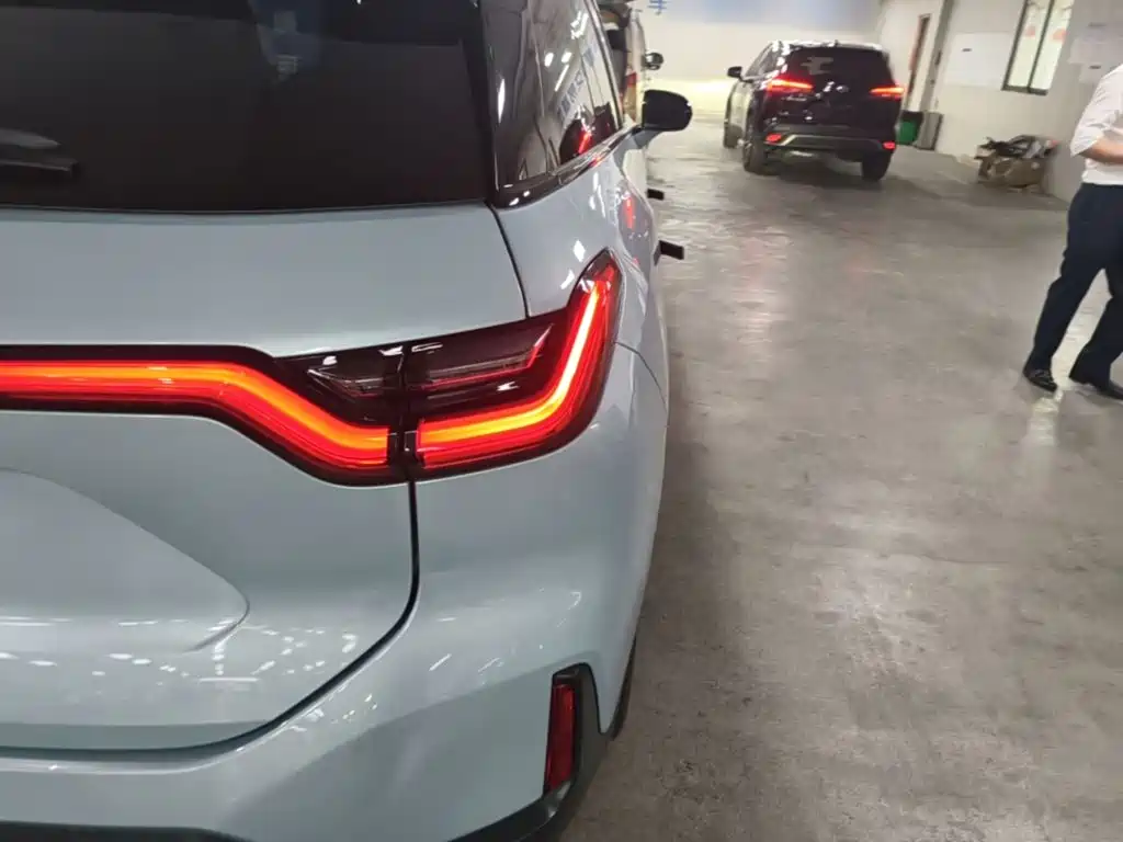 NIO ES6 — миниатюра 8