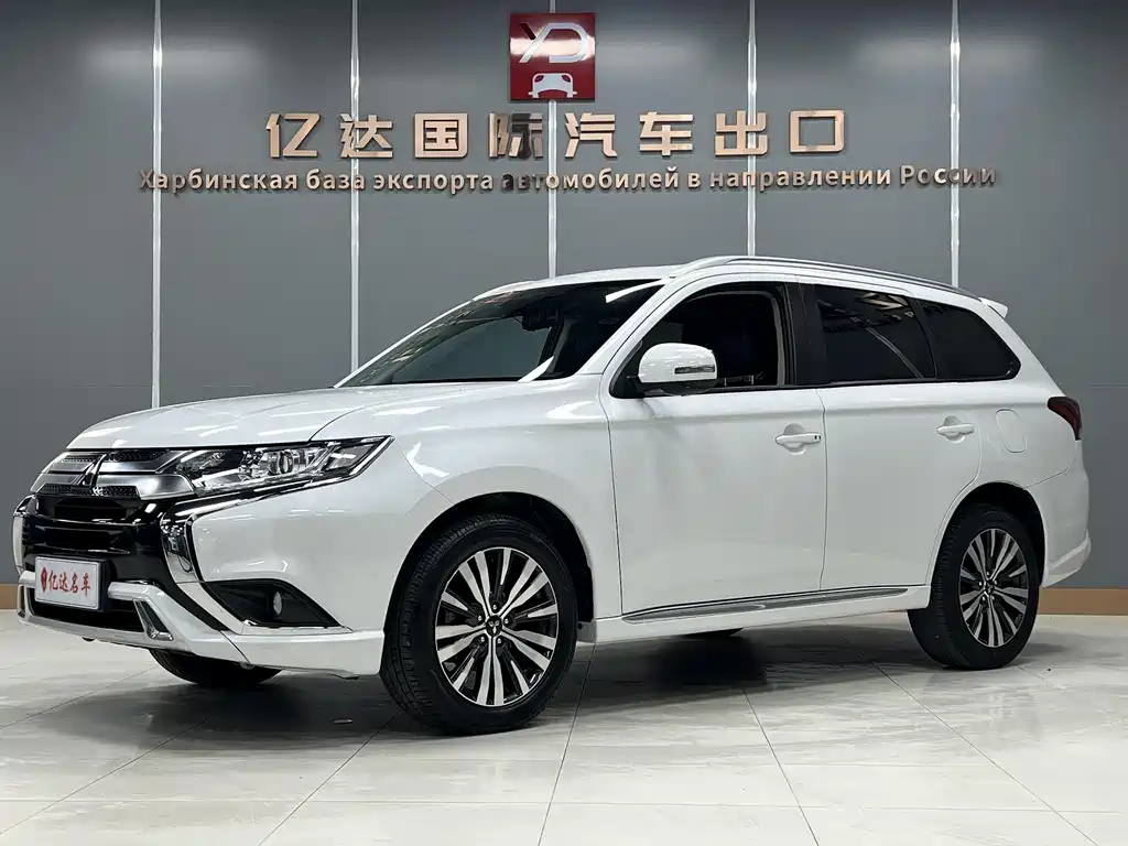 Купить Mitsubishi Outlander