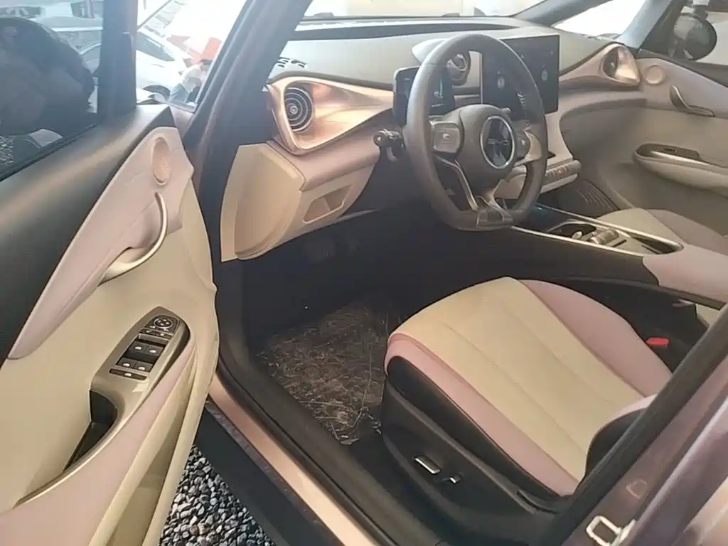 BYD Dolphin — миниатюра 16
