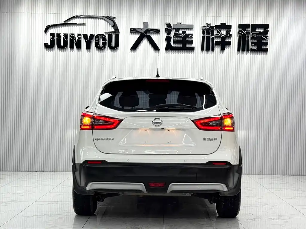 Nissan Qashqai — миниатюра 5