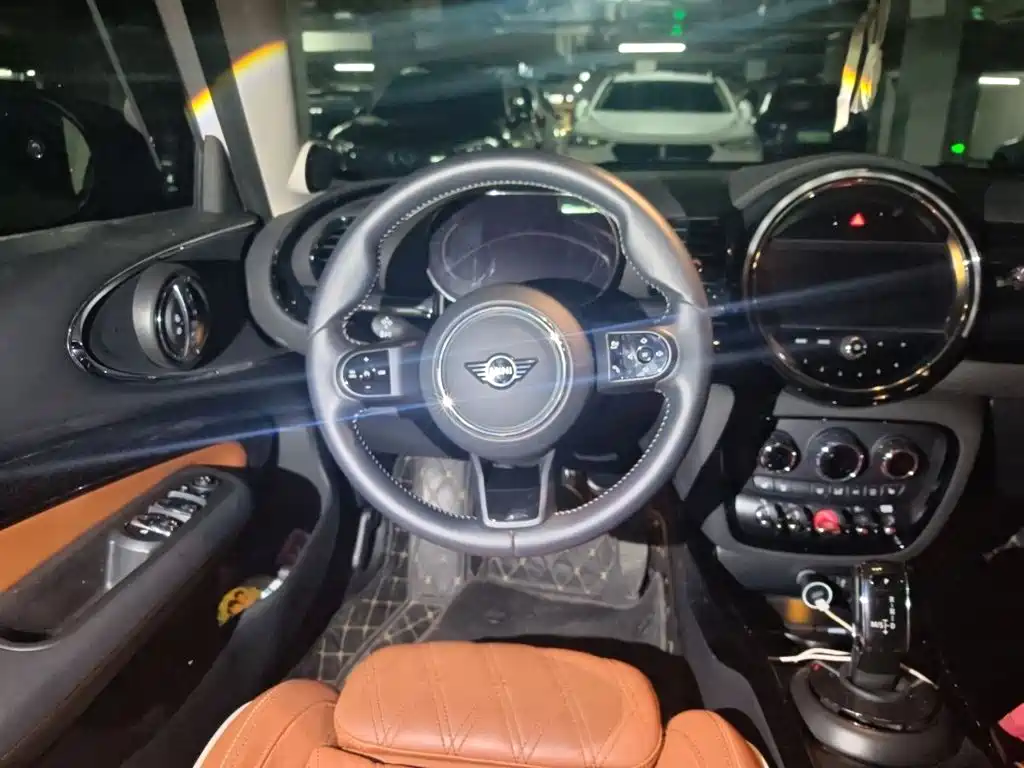 MINI Mini Clubman — миниатюра 6
