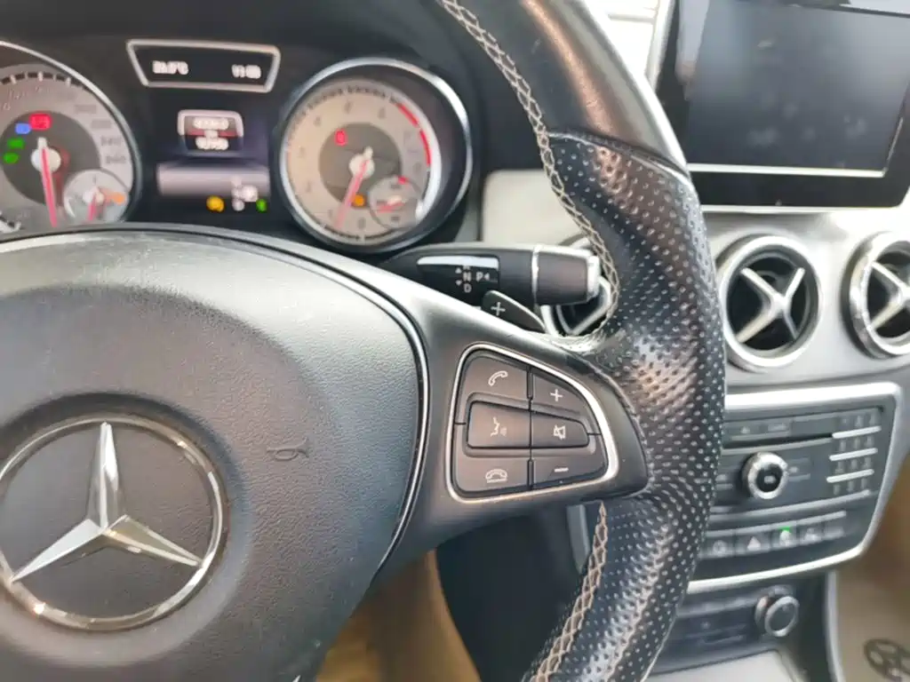 Mercedes-Benz CLA (Import) — миниатюра 14
