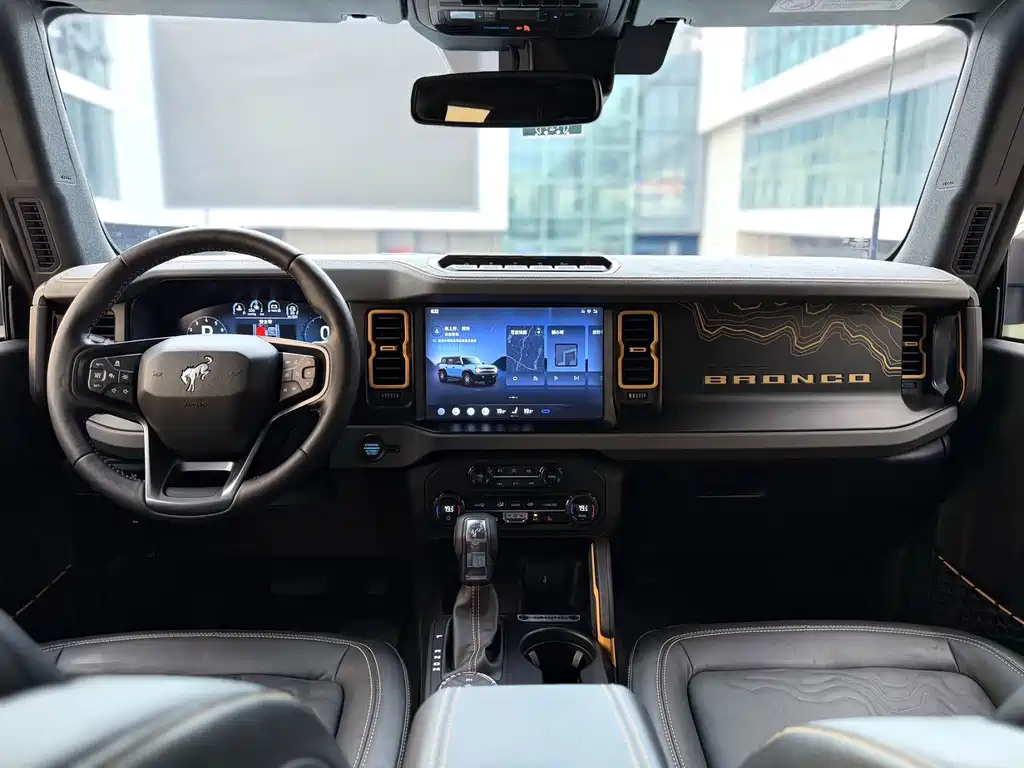 Ford Bronco — миниатюра 5