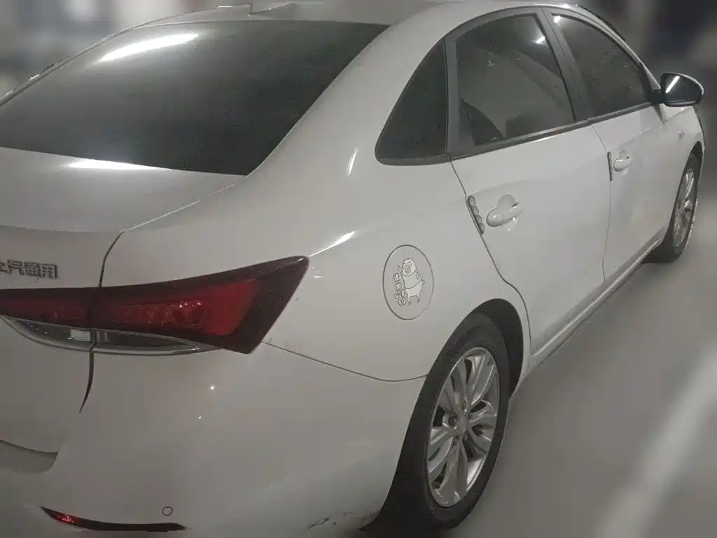 Buick Excelle — миниатюра 6