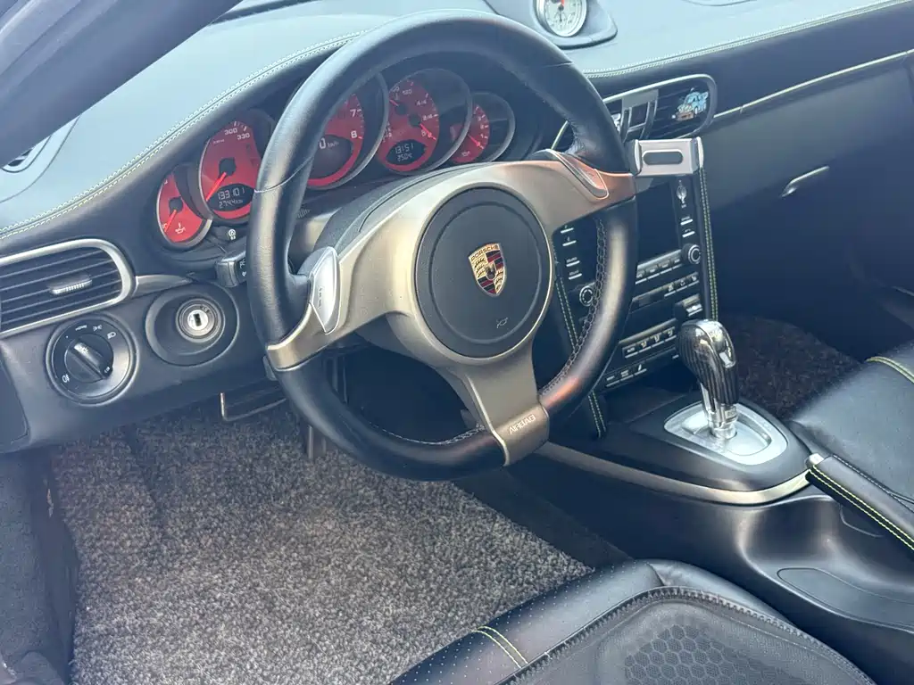 Porsche 911 2008 Carrera S 3.8L