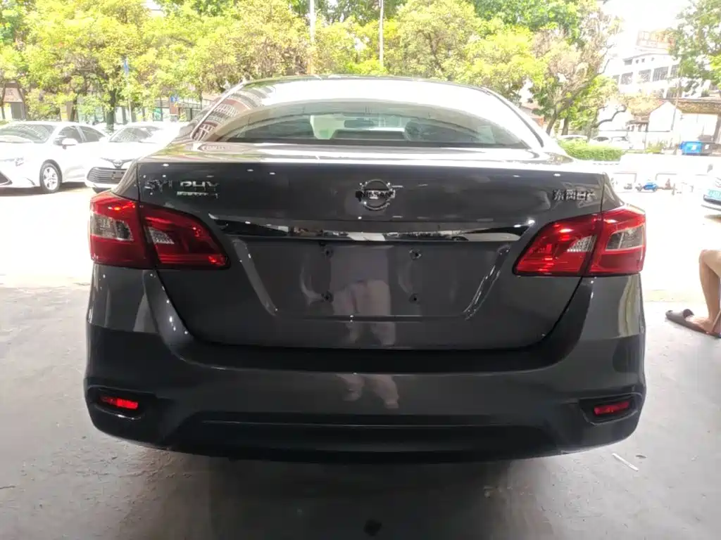 Nissan Sylphy — миниатюра 6