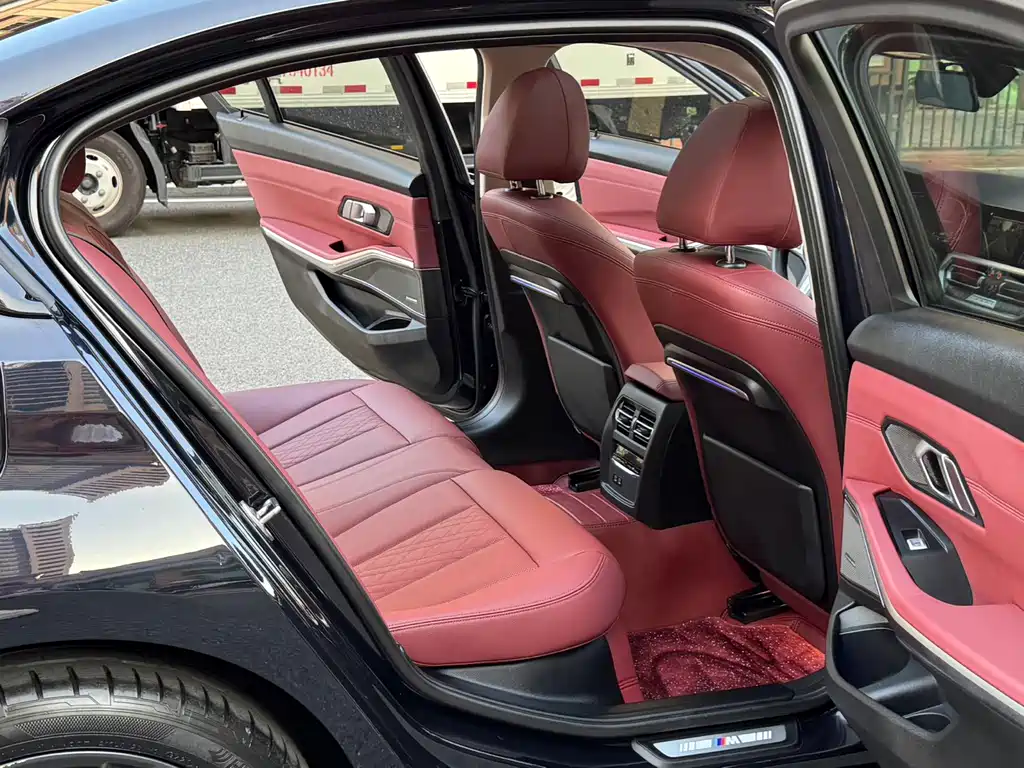 BMW 3 Series — миниатюра 10
