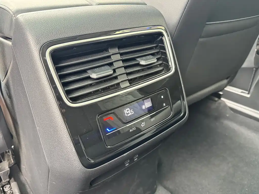 Volkswagen Tavendor — миниатюра 15