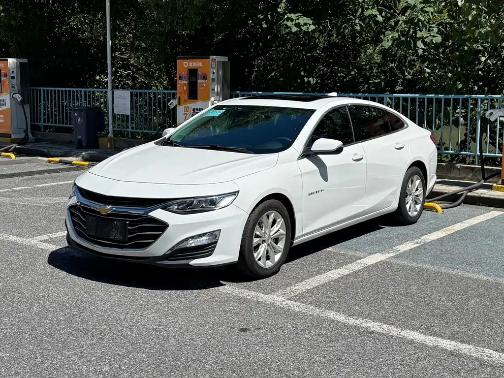 Chevrolet Malibu XL