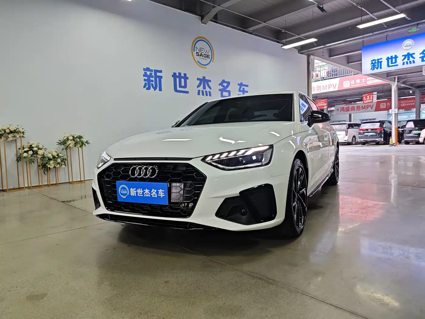 奥迪A4L 2023款 40 TFSI 豪华动感型 2023