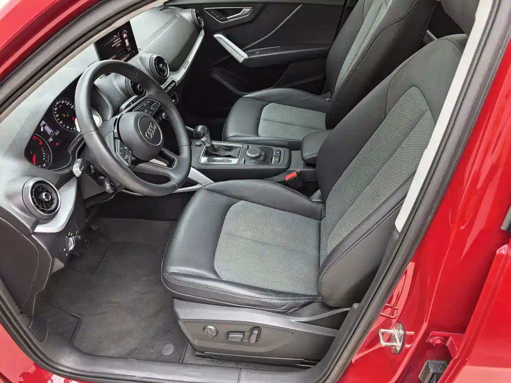 Audi Q2L — миниатюра 8