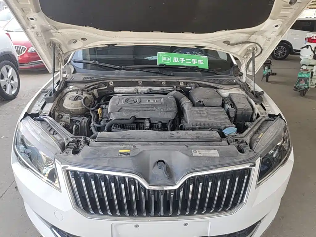 Skoda Superb — миниатюра 20