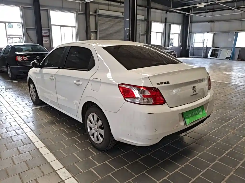 Peugeot 301 — миниатюра 5