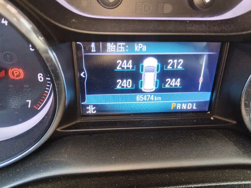 Buick Envision Plus — миниатюра 13