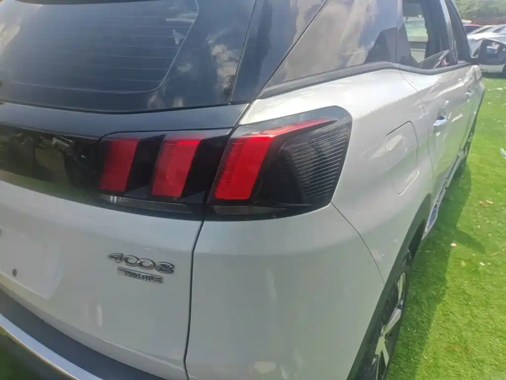 Peugeot 4008 — миниатюра 8