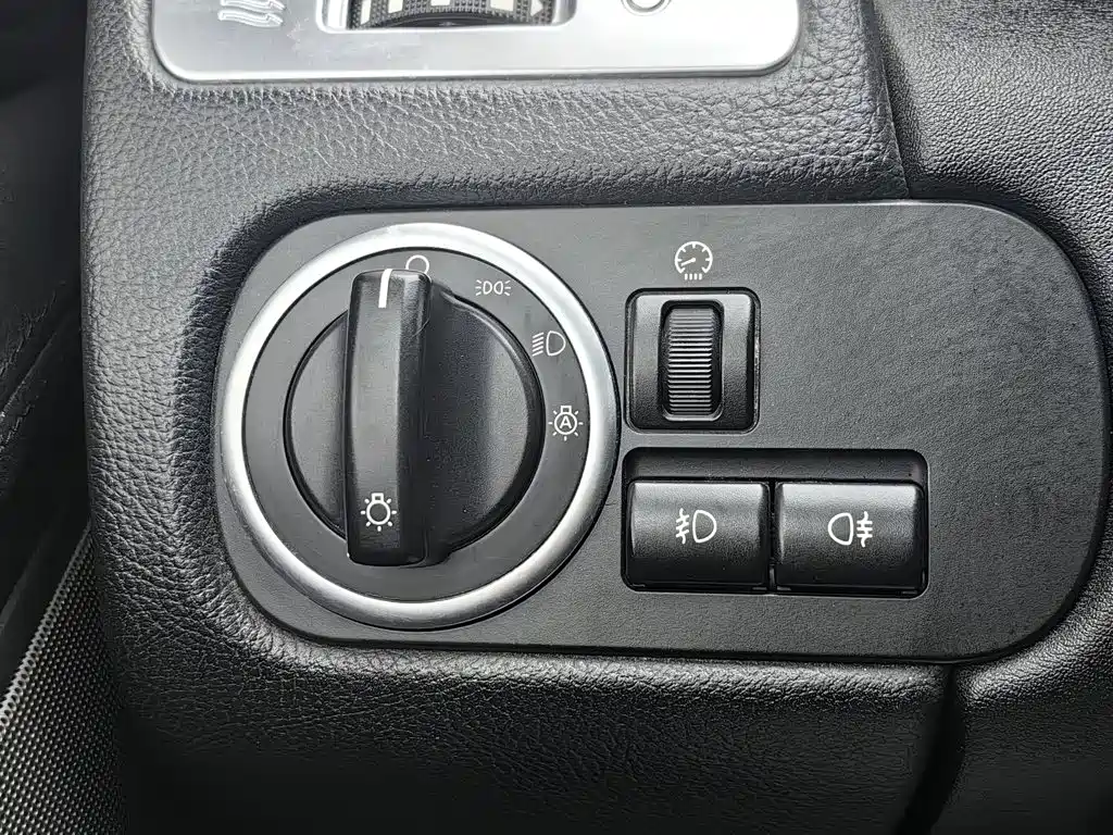 Land Rover Sport — миниатюра 21