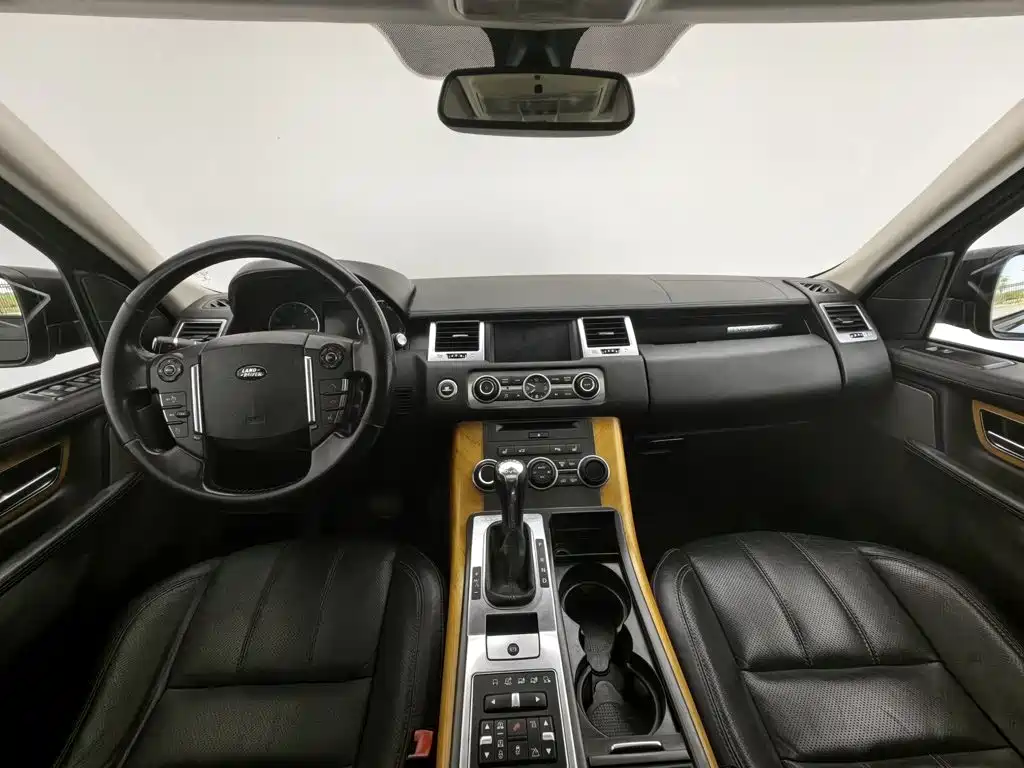 Land Rover Sport — миниатюра 5