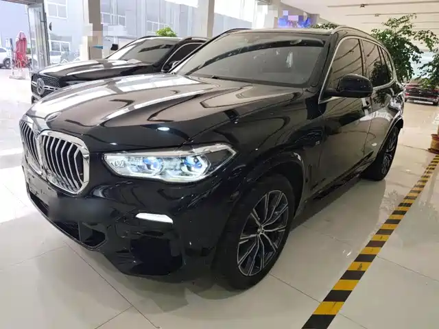 BMW X5 2021