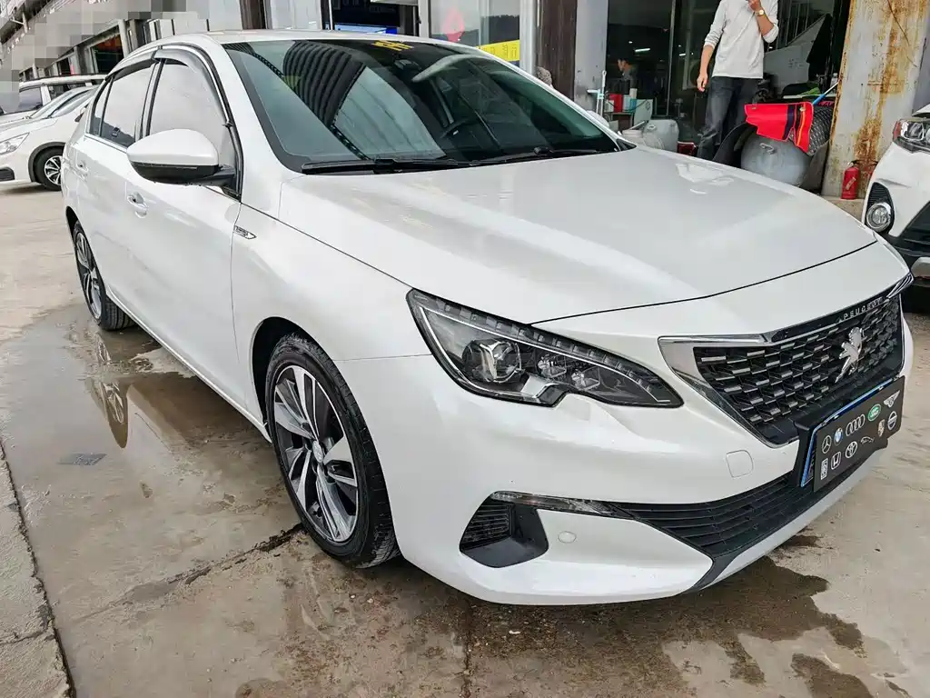 Peugeot 408 — миниатюра 3