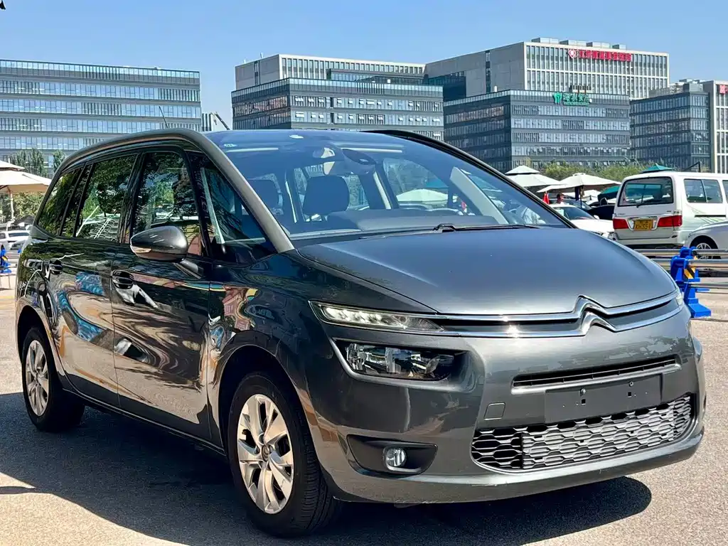 Citroen C4 Picasso — миниатюра 3