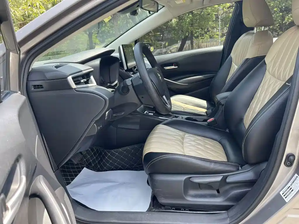 Toyota Corolla — миниатюра 10