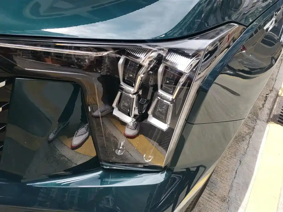 GAC GS8 2022 2.0TGDI Luxury Smart Connect （ мест）