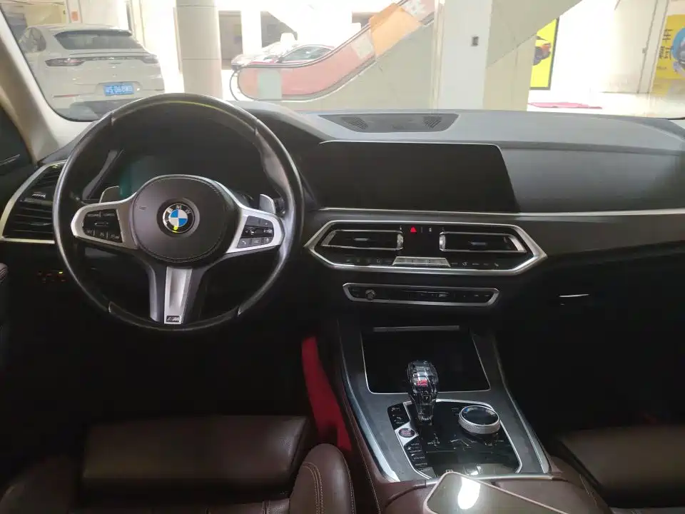BMW X5 (Import) — миниатюра 6