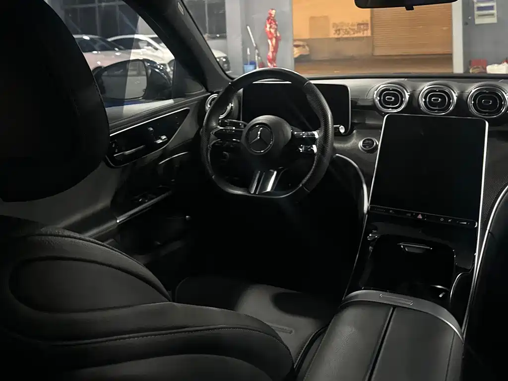 Mercedes-Benz C-Class — миниатюра 9