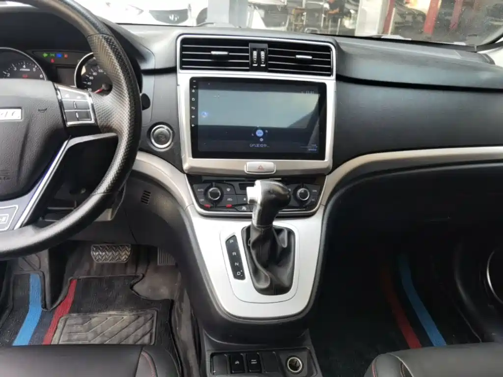 Haval M6 — миниатюра 13