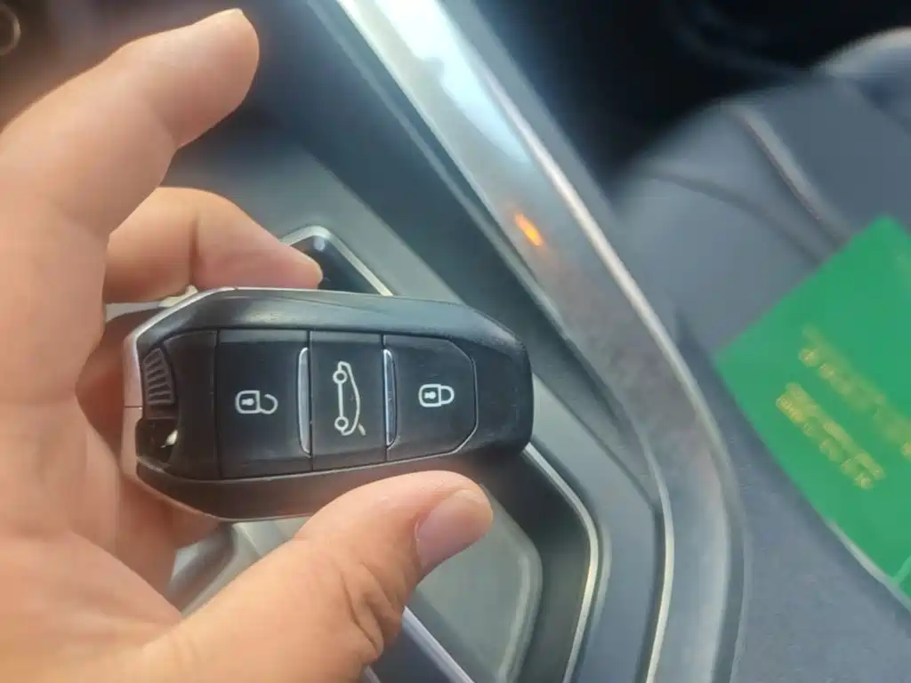 Peugeot 4008 — миниатюра 9