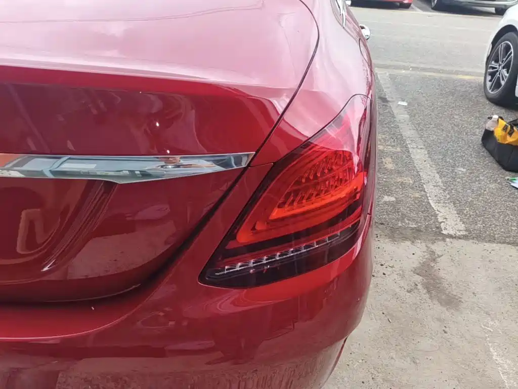 Mercedes-Benz C-Class — миниатюра 8