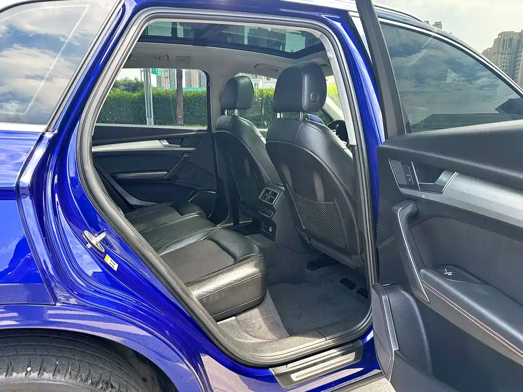 Audi Q5L — миниатюра 20