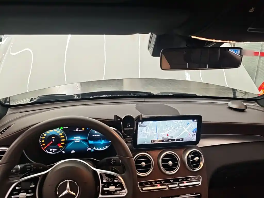 Mercedes-Benz GLC — миниатюра 10