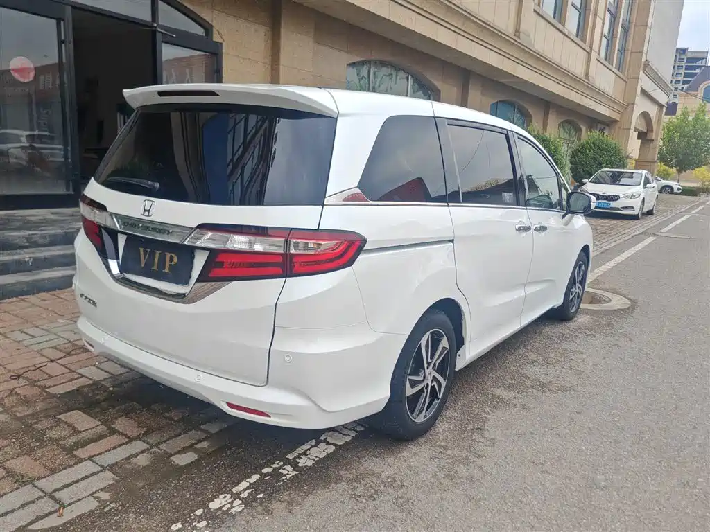 Honda Odyssey — миниатюра 15