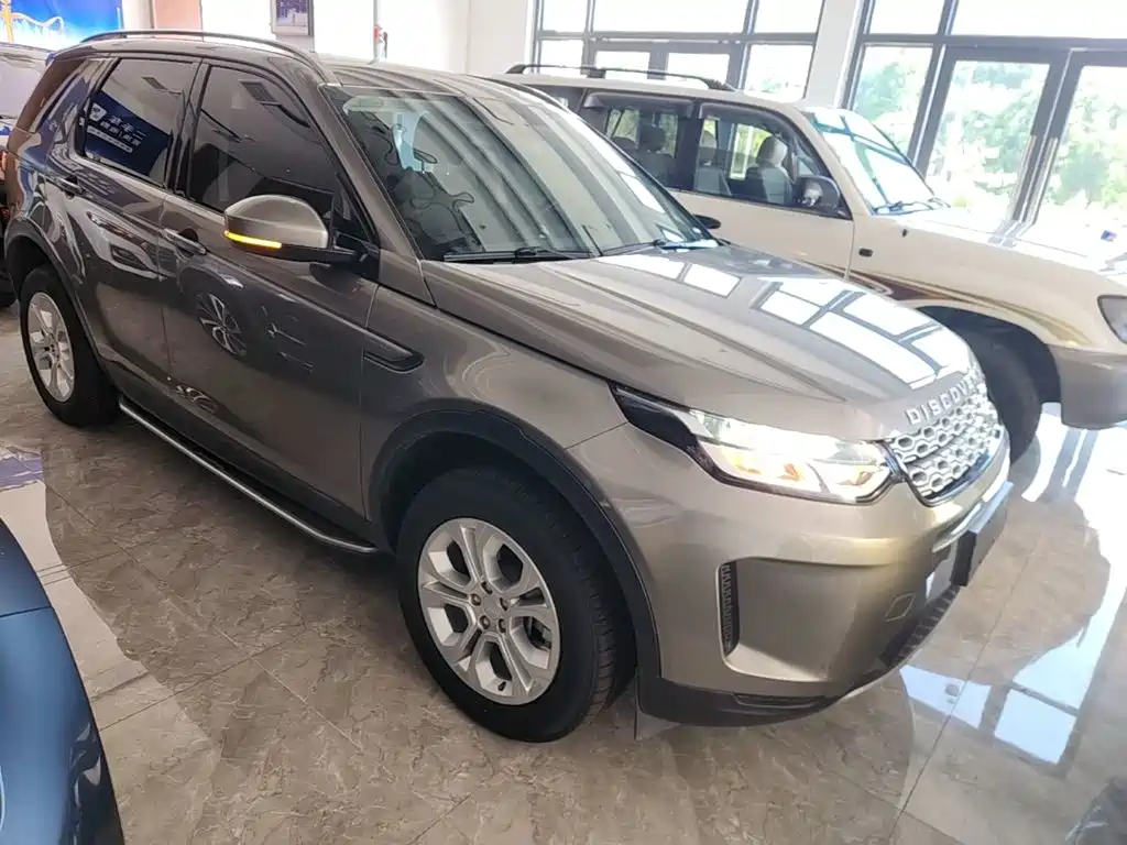 Land Rover Discovery Sport — миниатюра 4
