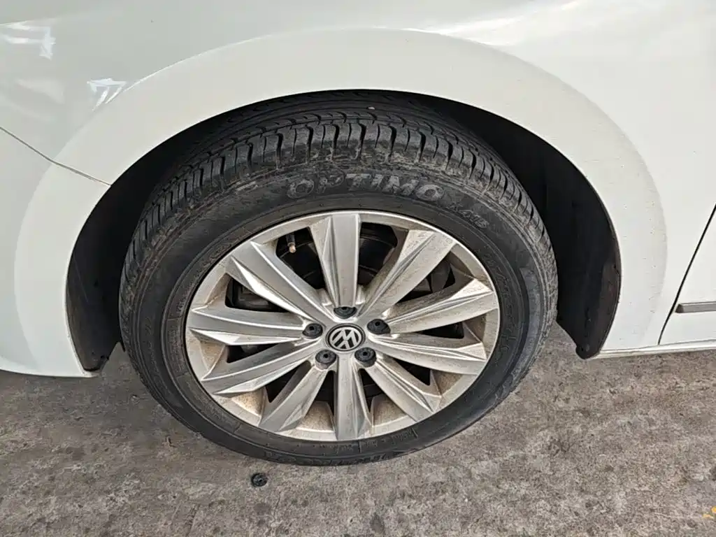 Volkswagen Bora — миниатюра 23