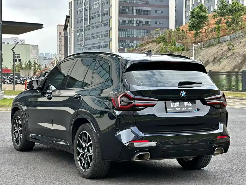 BMW X3 — миниатюра 9